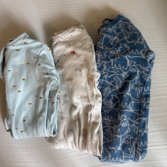 Magnetic Me bundle of 3 onsies (9-12 months) - Picture 2 of 3